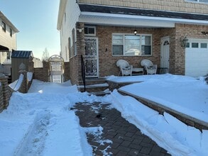 Building Photo - 306 Jefferson Ave