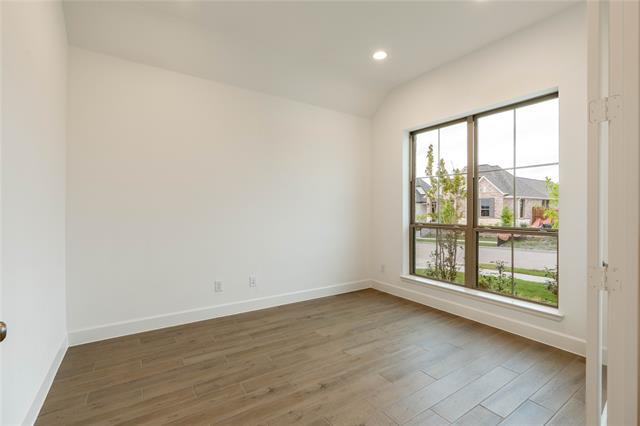Building Photo - 3115 Elmwood St
