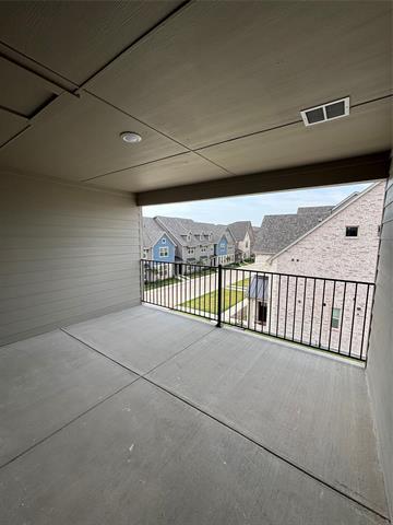 Building Photo - 388 Greenhouse Dr