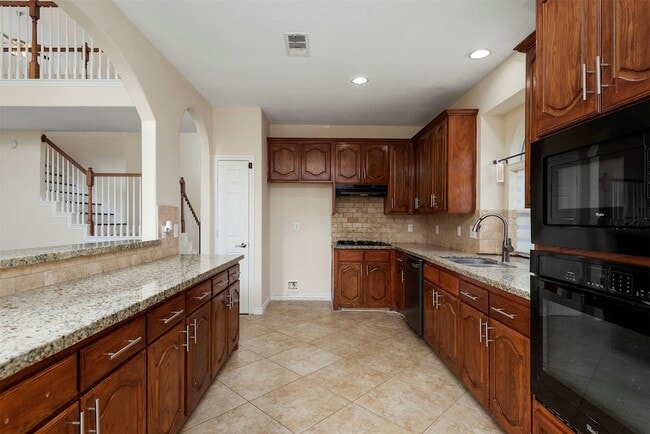 Building Photo - 5719 Indigo Trails Dr