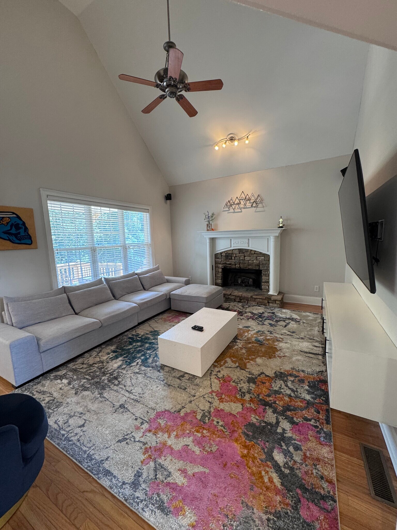 Building Photo - 5914 Mount Water Trl