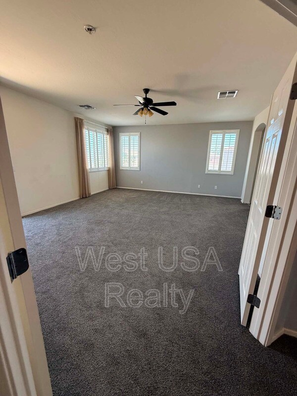 Building Photo - 20652 N Donithan Way