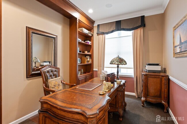 Building Photo - 115 Andover Dr