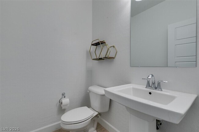 Building Photo - 1027 Whitworth Ave