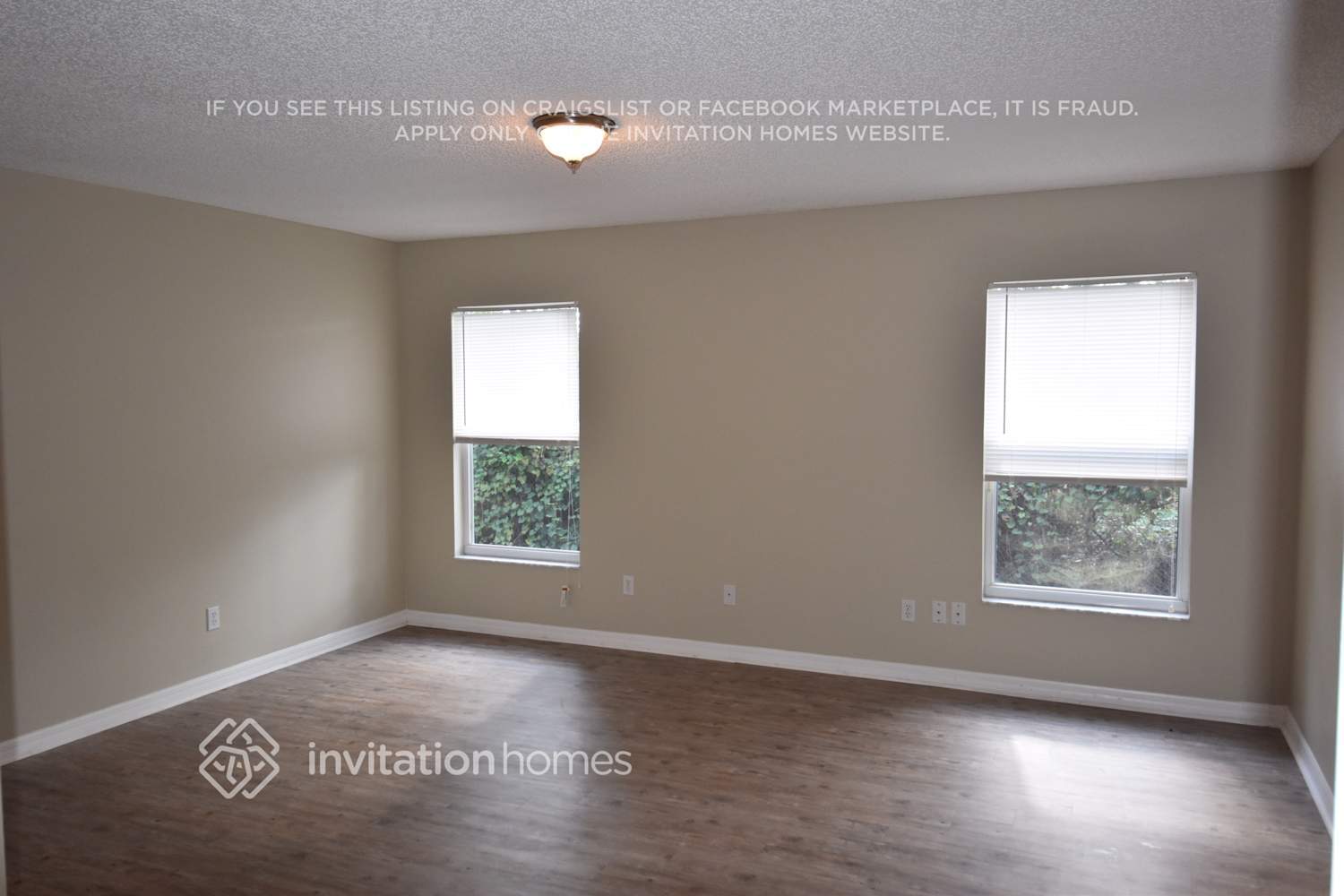 Building Photo - 1760 Van Allen Cir