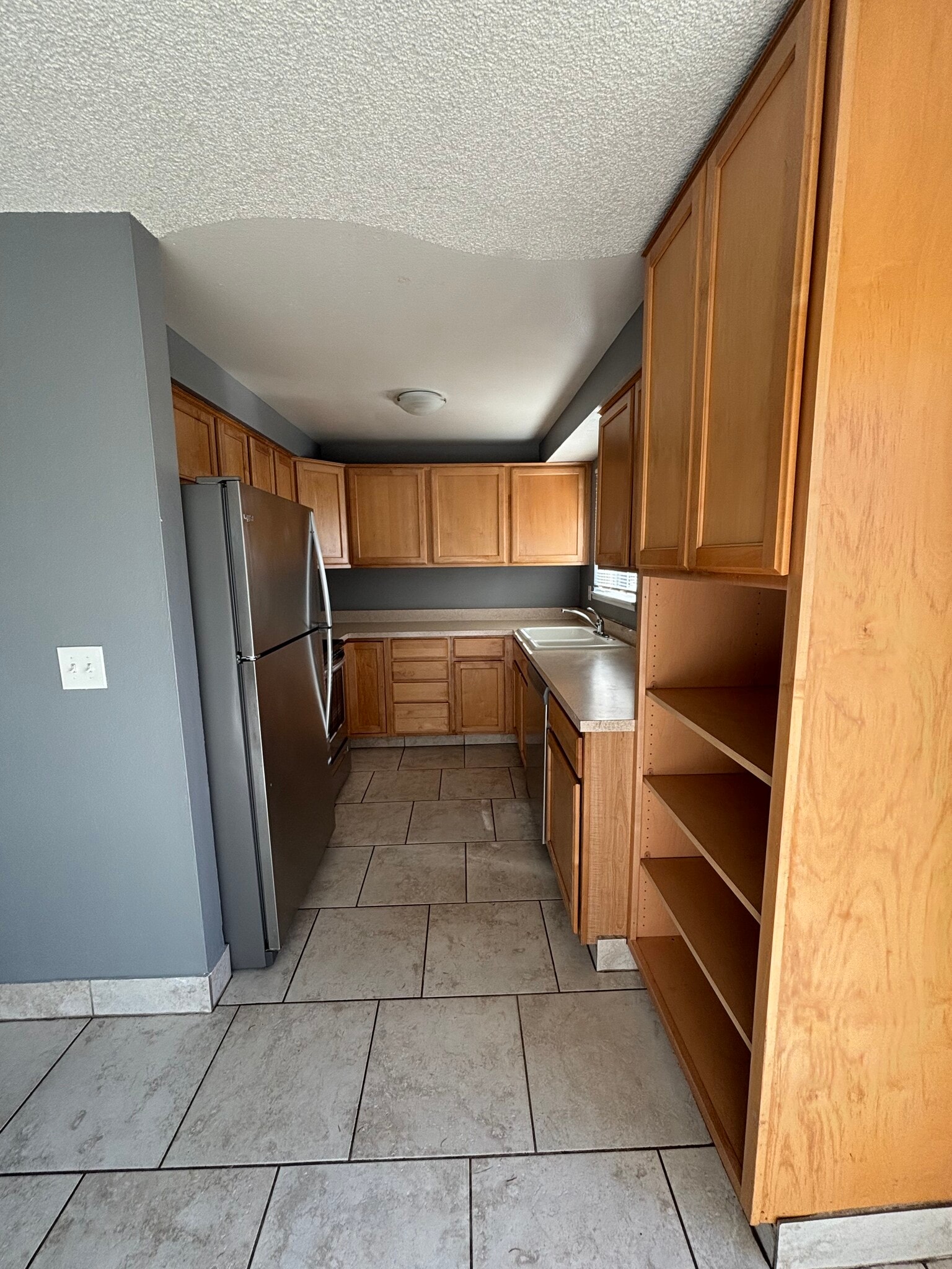 Building Photo - 1109 E 30th St