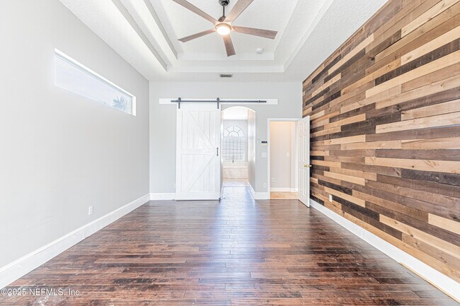 Building Photo - 12160 Basalt Dr S