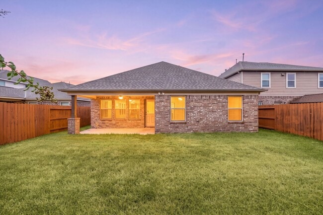Building Photo - 32659 Timber Point Dr
