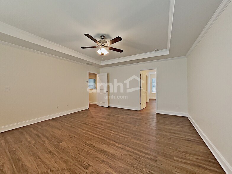 Building Photo - 1006 Merlot Ct