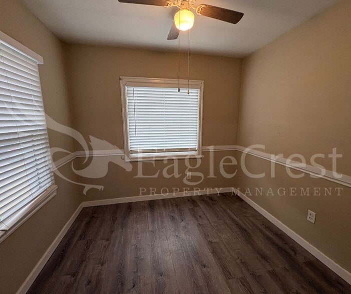 Building Photo - Well-Located 3BR/2BA Single-Family Home with Finished Basement