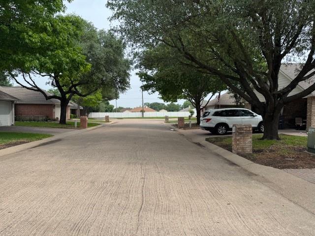 Building Photo - 106 Royal Crest Ct