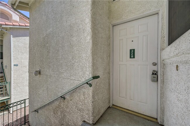 Building Photo - 6201 E Lake Mead Blvd
