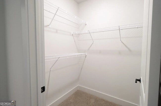 Building Photo - 300 Hwy 81