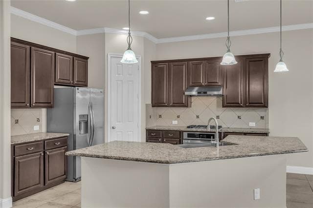 Building Photo - 6801 Cambridge Dr