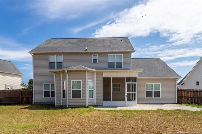 Building Photo - 573 Wedgefield Dr