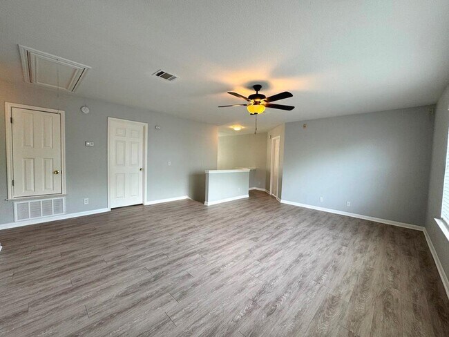 Building Photo - 1009 Rutgers Dr