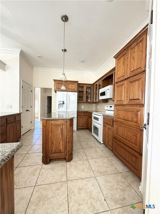 Building Photo - 2600 Garden Brook Trail