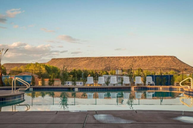 Building Photo - 1111 Gap Canyon Pkwy