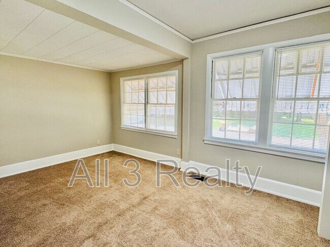 Building Photo - 603 Federal Dr