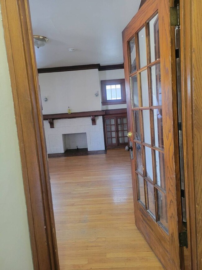 Building Photo - 2819N49thM