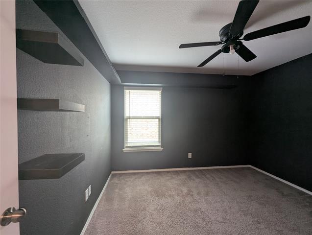 Building Photo - 1740 Alamandine Ave