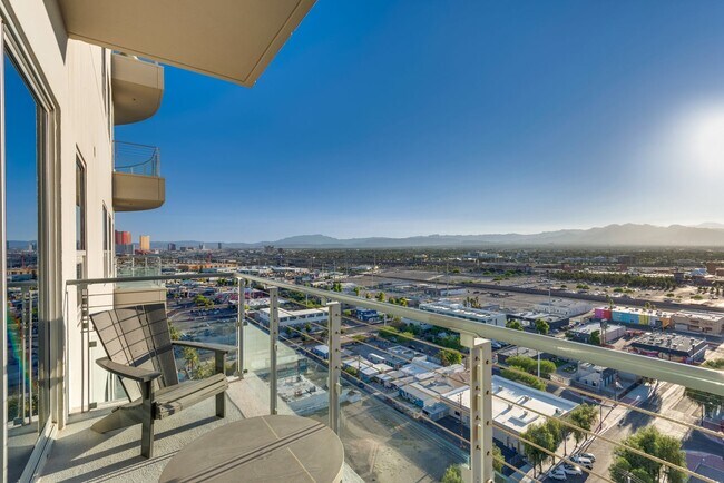 Building Photo - Newport Lofts 1502