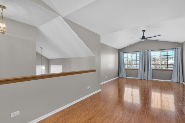 Building Photo - 239 Camel Bend Ct