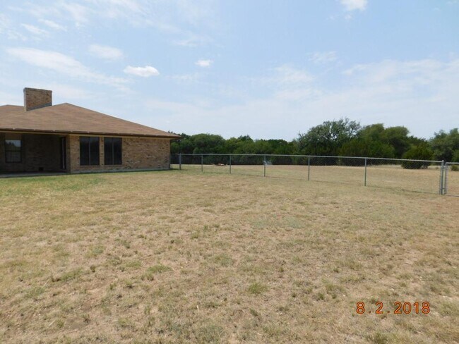 Building Photo - 2315 U.S. Hwy 190
