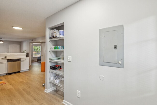 Building Photo - 3504 Carlson Bay Ct
