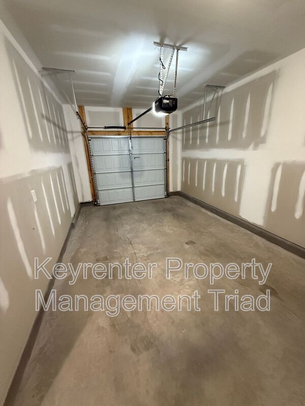 Building Photo - 1314 Amberview Ln