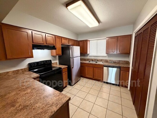Building Photo - 4403 Windergate Dr