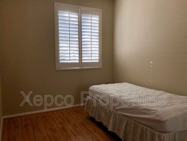Building Photo - 1170 Wisteria Way
