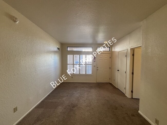 Building Photo - 7944 E Colette Cir