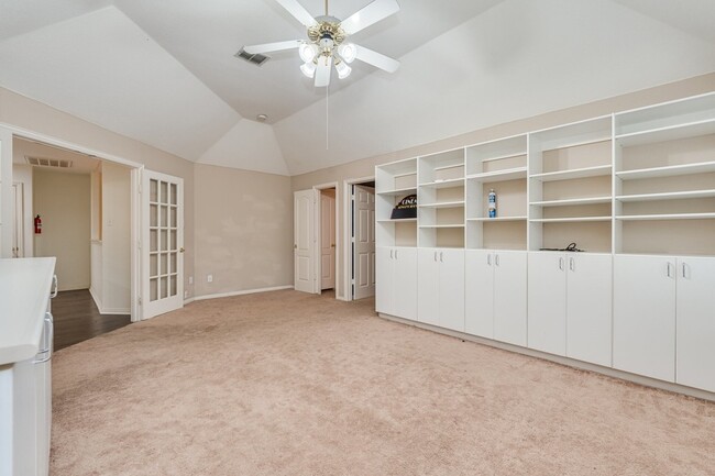 Building Photo - 3829 Bonita Dr