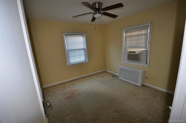 Building Photo - 415 Lowell Ave