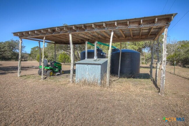 Building Photo - 3309 FM 32