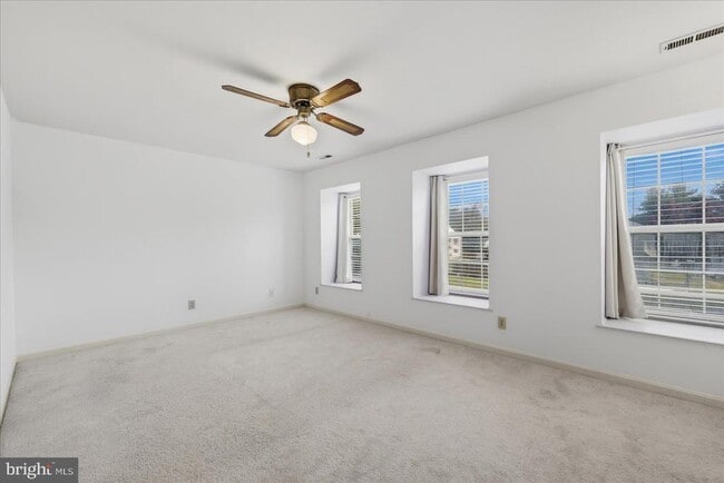 Building Photo - 5129 Dominion Dr