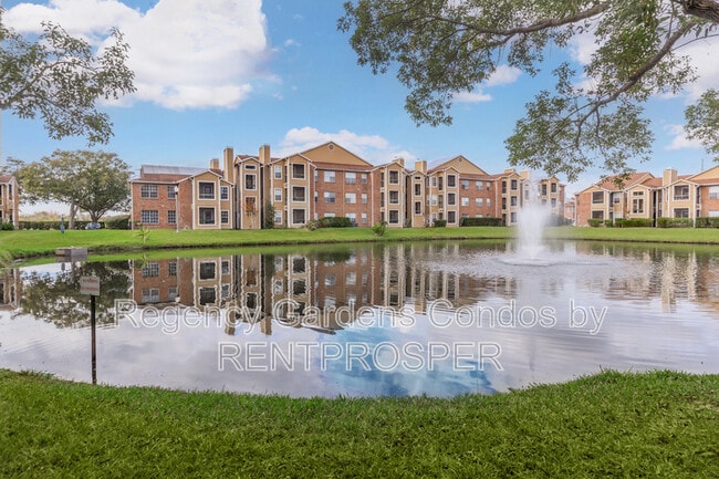 Building Photo - 5533 Chrishire Way