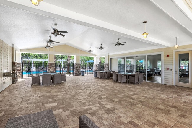 Building Photo - 6929 Azalea Grove Dr