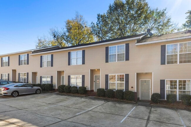 Building Photo - Victory Condominiums