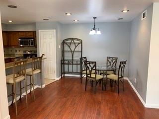 Building Photo - 15221 Berry Trail