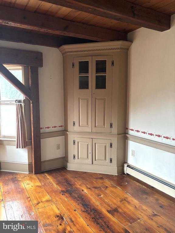 Building Photo - 574 Cinder Rd