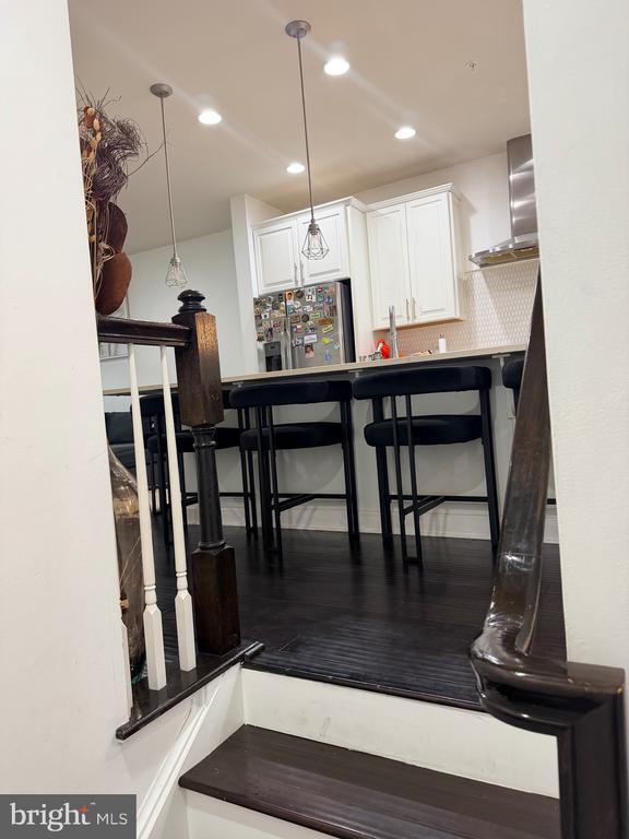 Building Photo - 7413 Matapan Dr