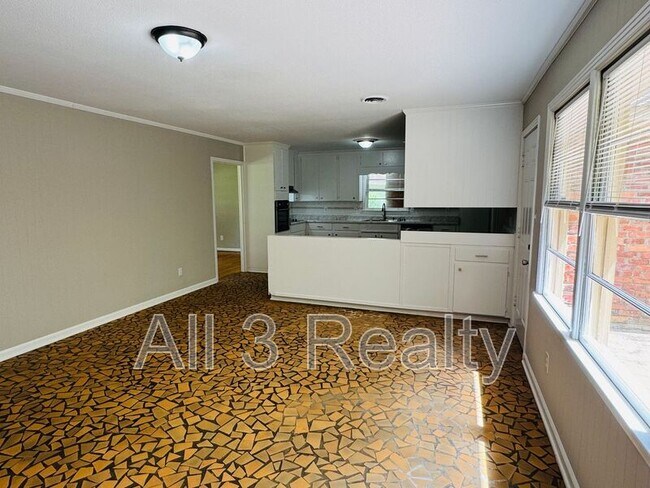 Building Photo - 2649 Burkelaun Dr