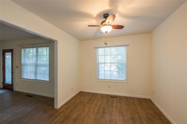 Building Photo - 3086 Cynthia Ct