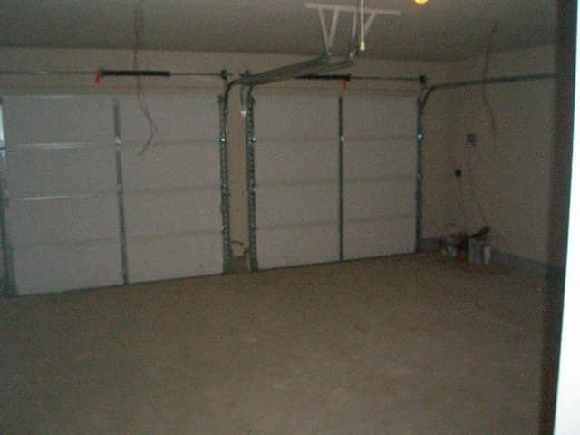 Building Photo - 270 Crooked Creek