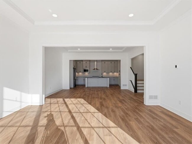 Building Photo - 302 Highbridge Ln