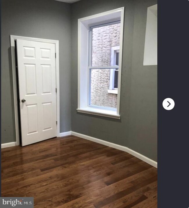 Building Photo - 5113 Chester Ave