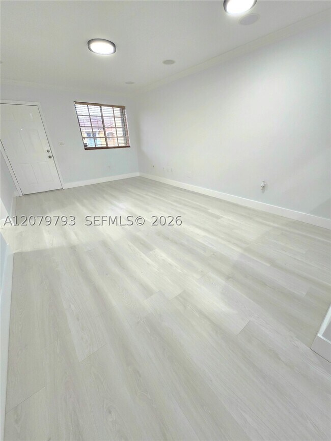 Building Photo - 7175 NW 173rd Dr