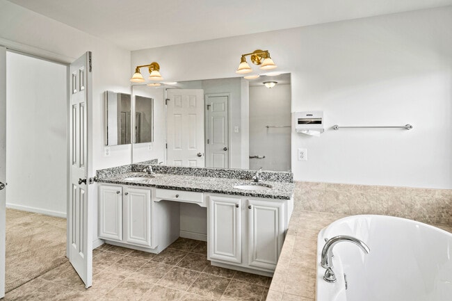 Building Photo - 5979 Cypress Springs Rd